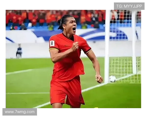 杜月徵破门父亲现场见证进球 杜月徵破门父亲现场见证进球